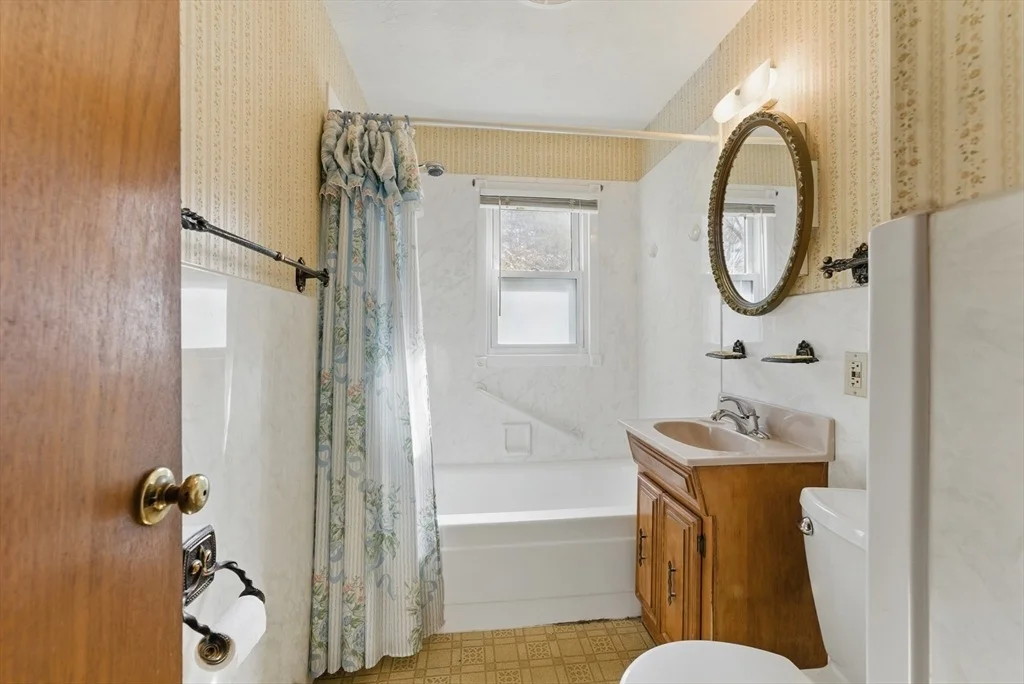 Photo of 52 Forest Glen Dr