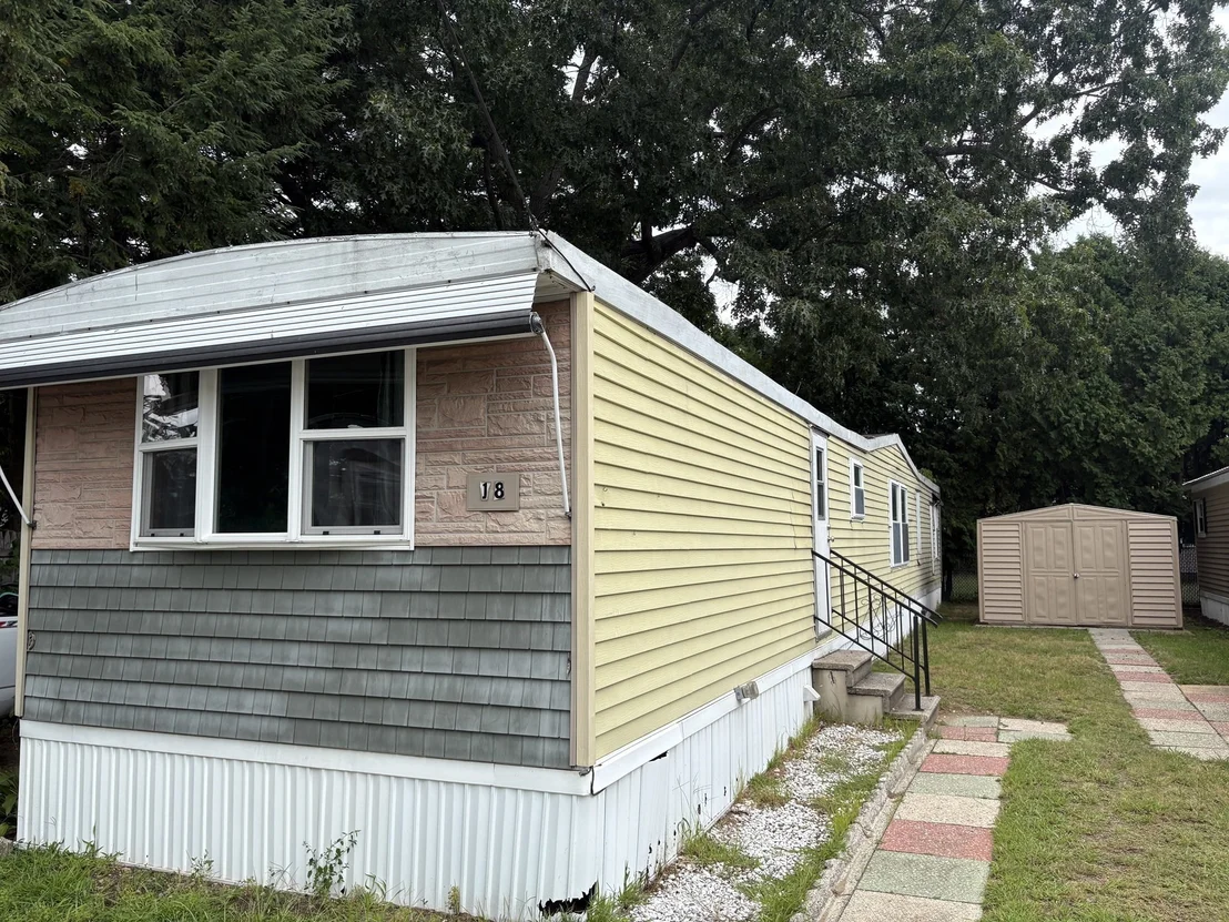 Photo of Unit LOT18 at 1760 Westover Rd