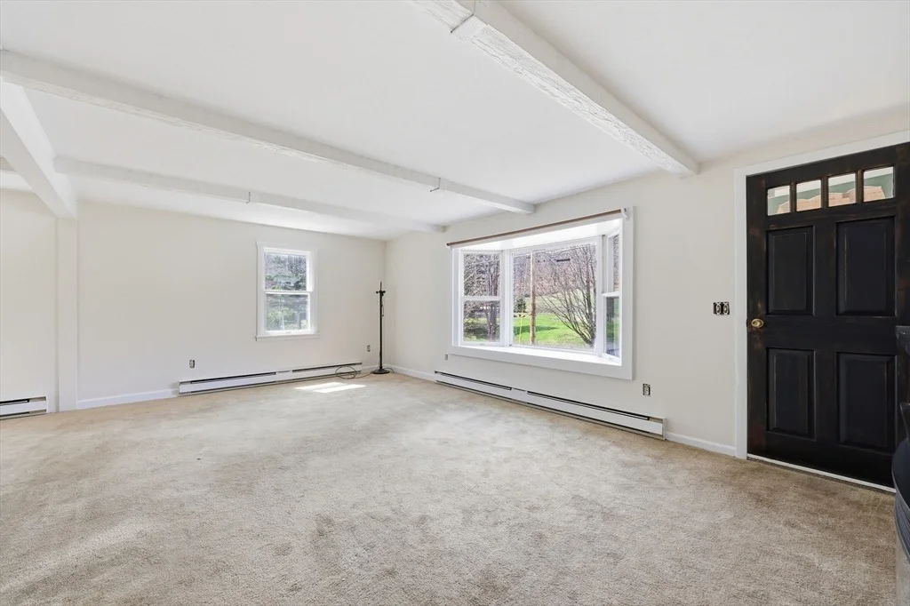 Photo of 240 Upper Rd