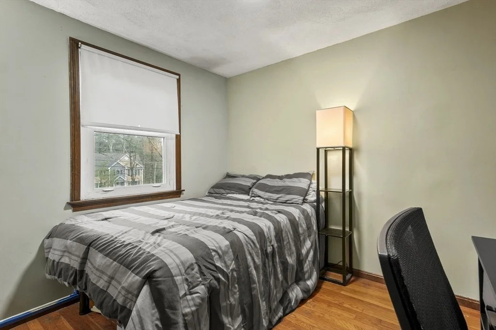 Photo of 33 Frost Road