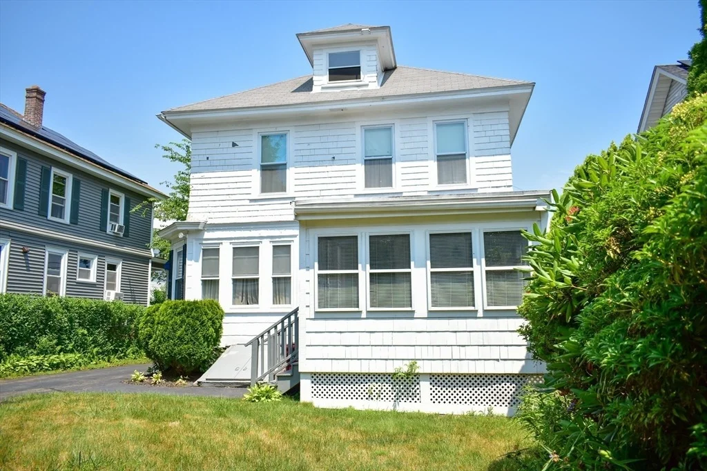 Photo of 30 Troy St