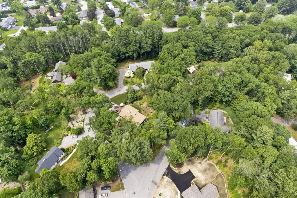 Photo of 5 Cyr Cir