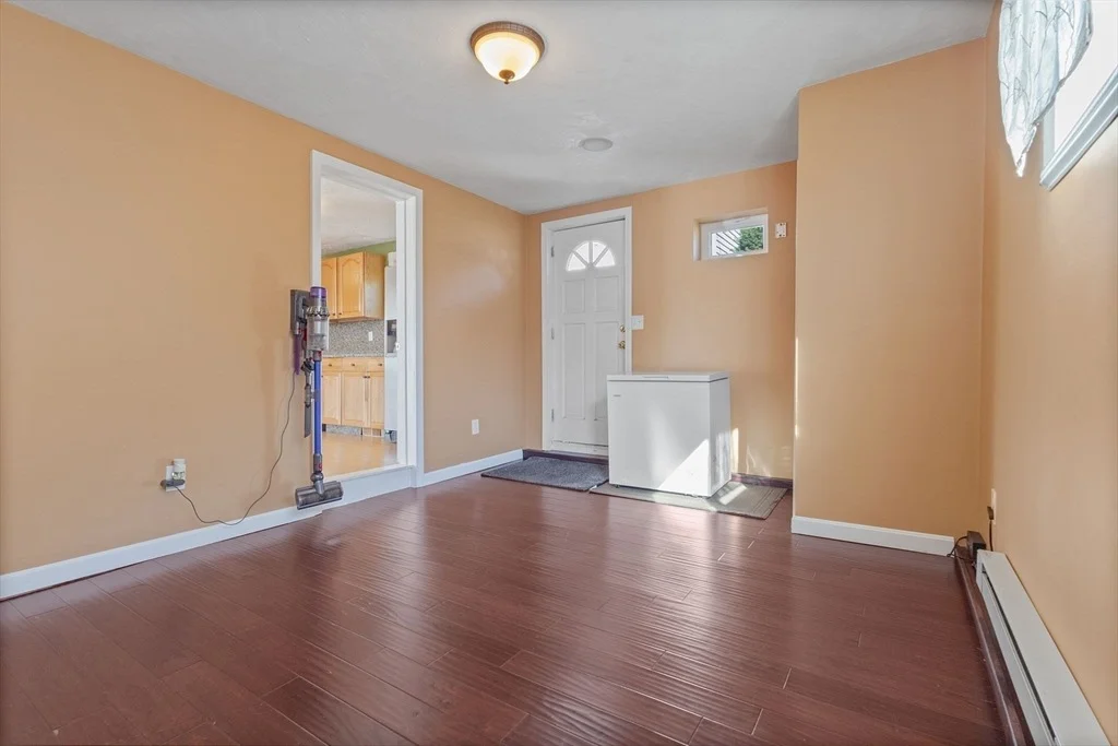 Photo of 14 Vining St