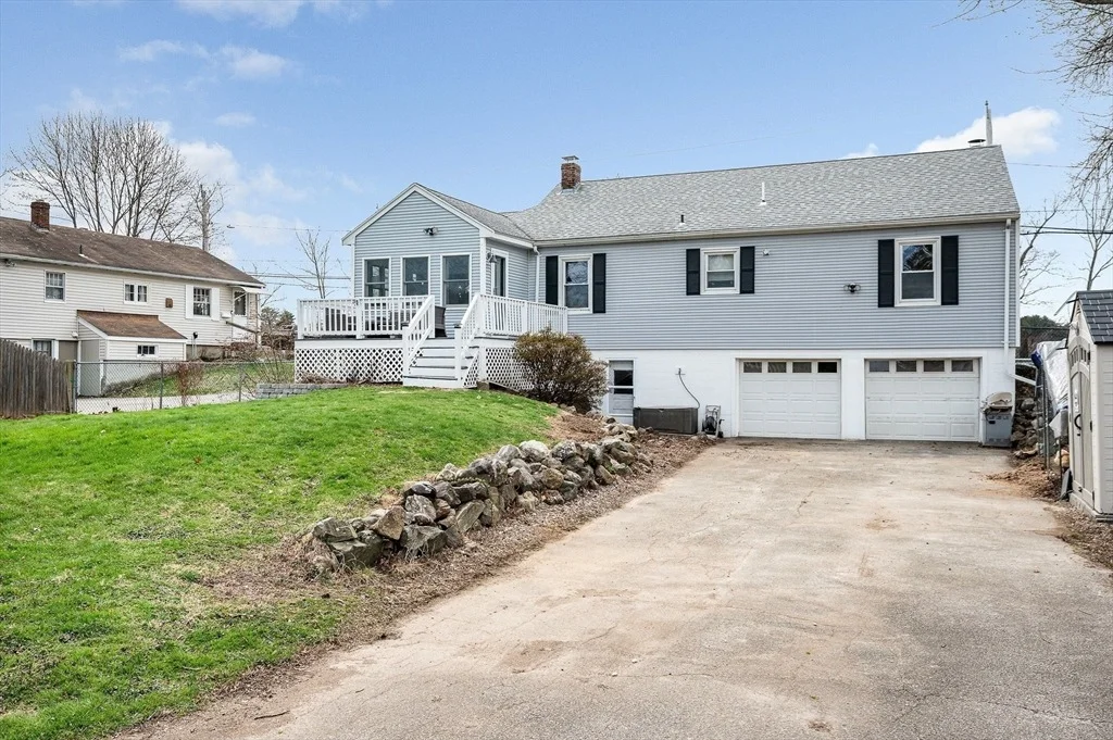 Photo of 71 Pond St