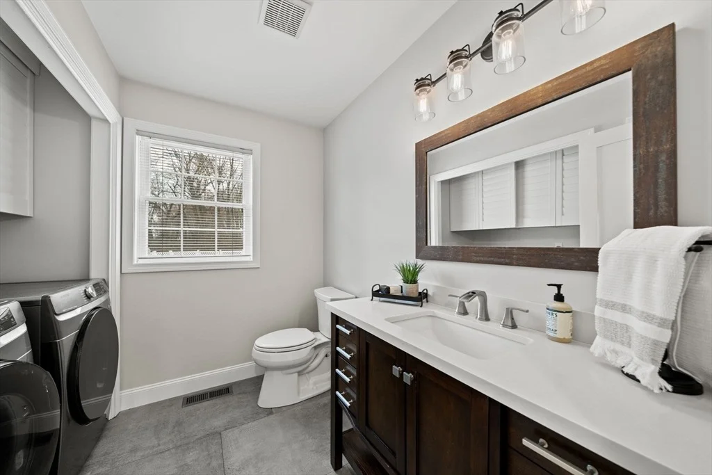 Photo of 23 Carle Dr