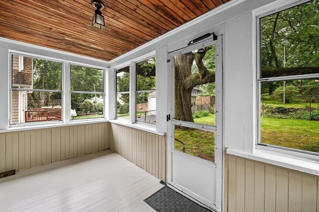 Photo of 33 Intervale Ave