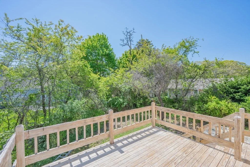 Photo of 19 Aspen Ln