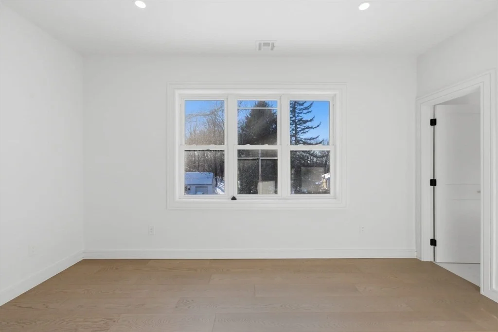 Photo of 58 Massasoit Ave
