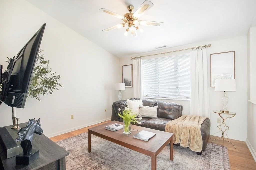 Photo of 131 Queen Ave