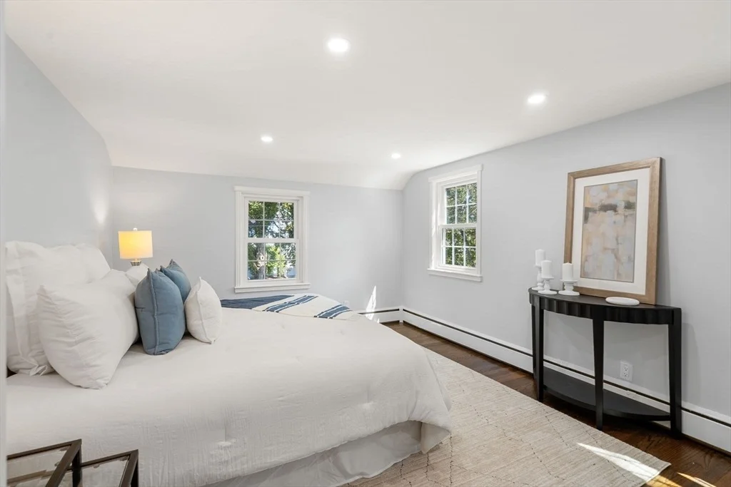 Photo of 37 Elmcrest Rd