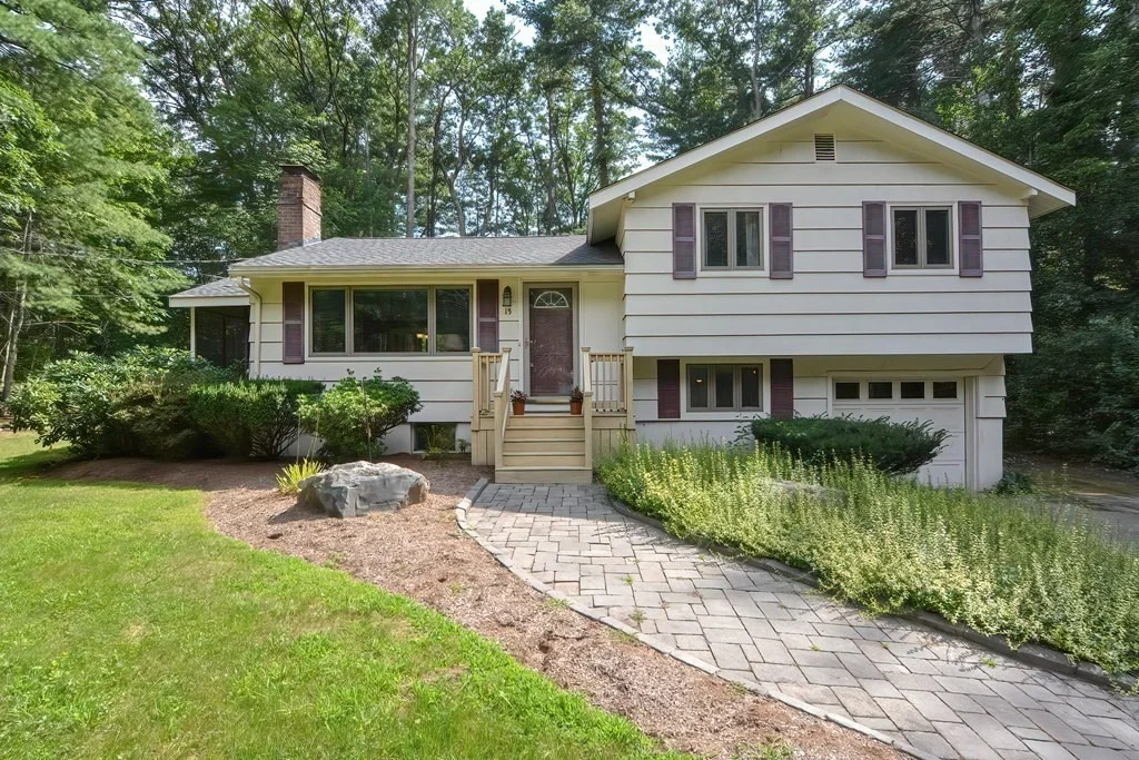 Photo of 15 Willow Rd