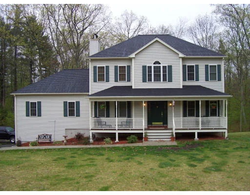 Photo of 43 Daniels