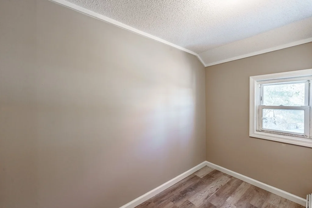 Photo of 5 Pomeroy Mdw Ext