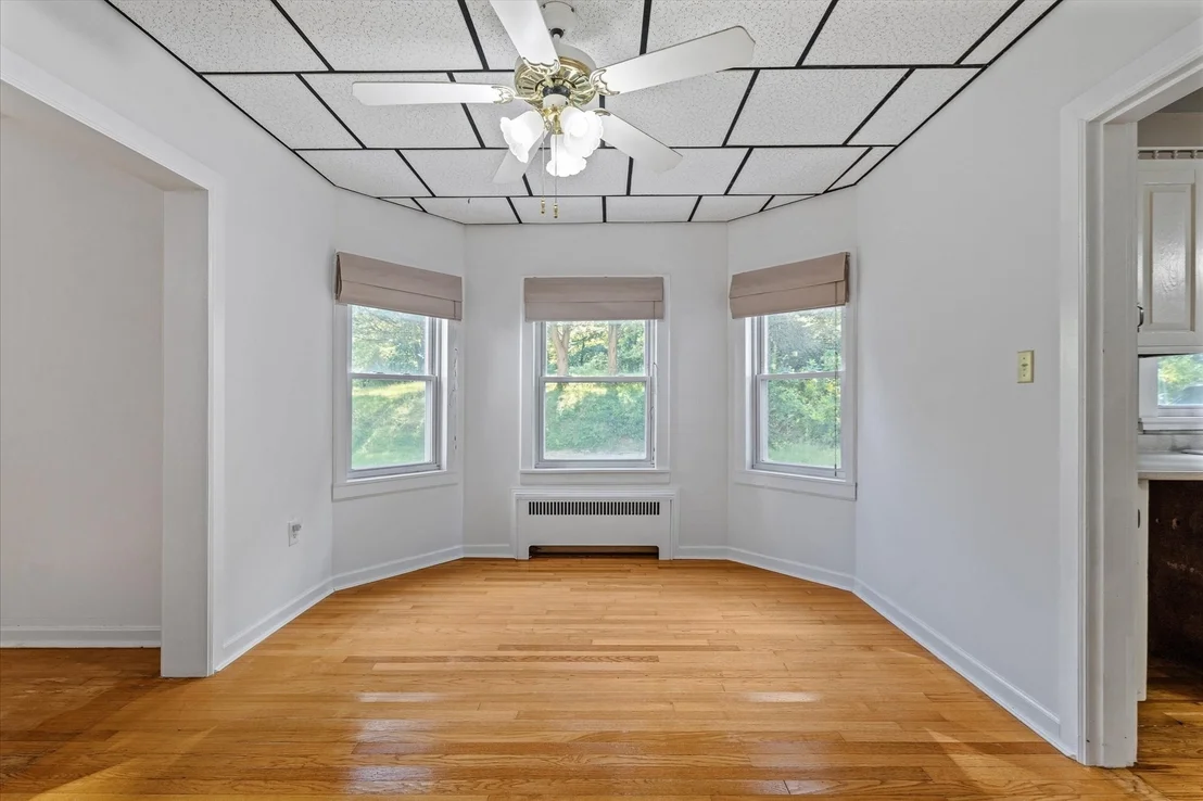 Photo of 39 Southbridge Rd