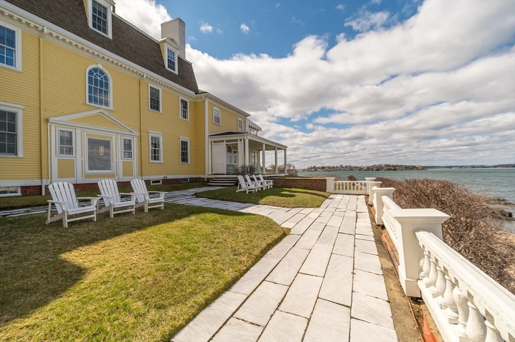 Photo of 66 Ocean St