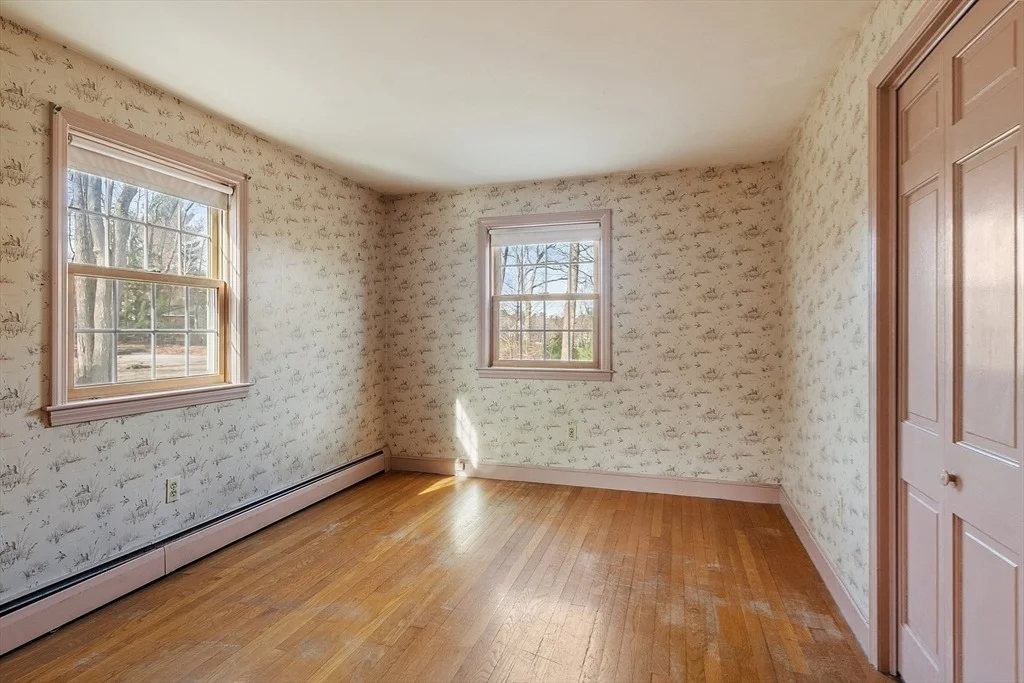 Photo of 144 Marblehead Street