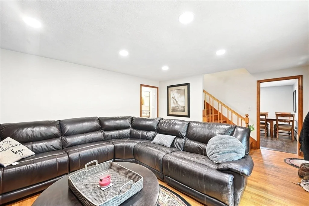 Photo of 77 Marblehead Street