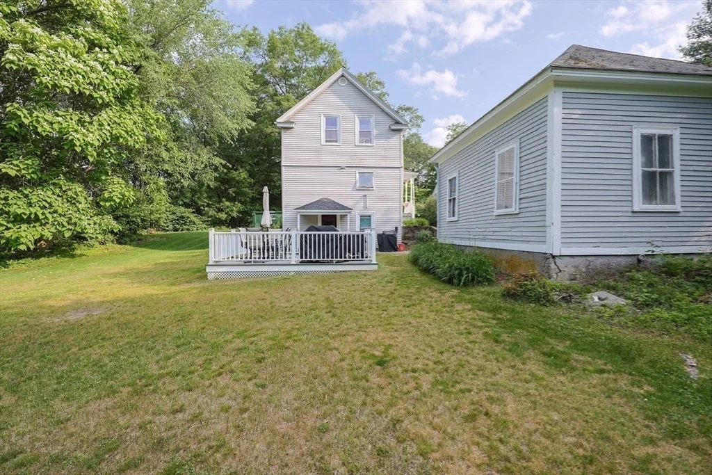 Photo of 148 Hackett Ave