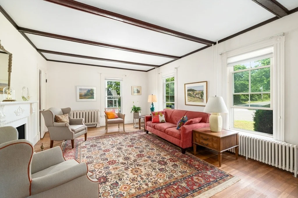 Photo of 32 Blynman Avenue