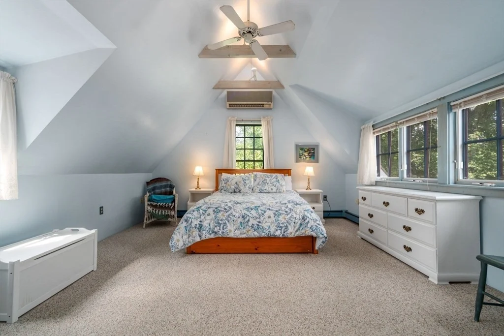 Photo of 120 Summer St