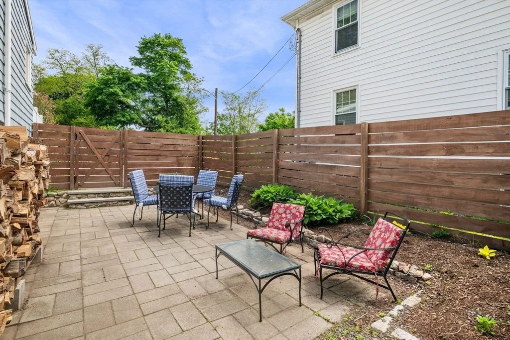 Photo of 8 Baker Ave