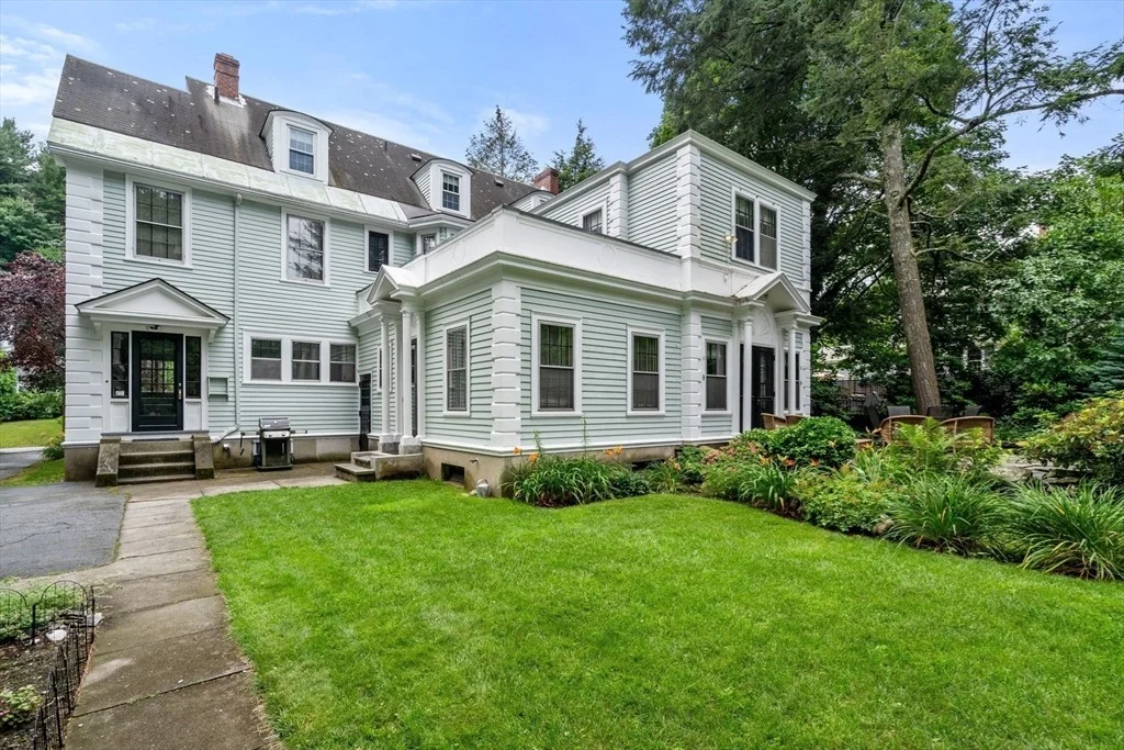 Photo of 44 Metcalf St