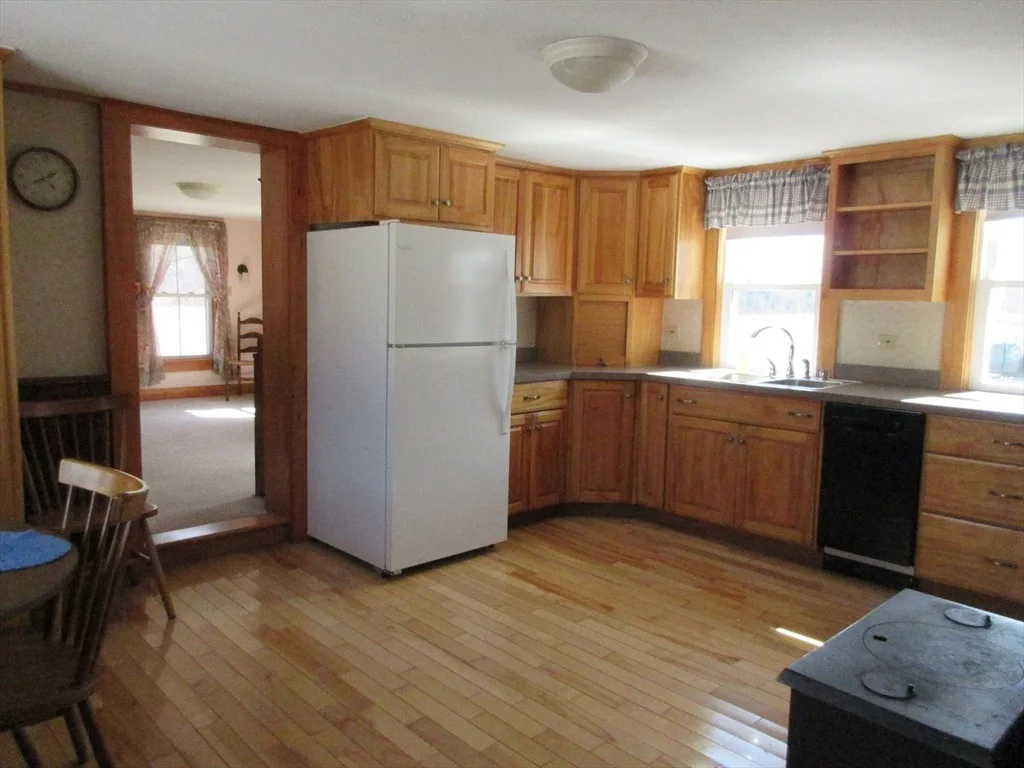 Photo of 940 Brattleboro Rd