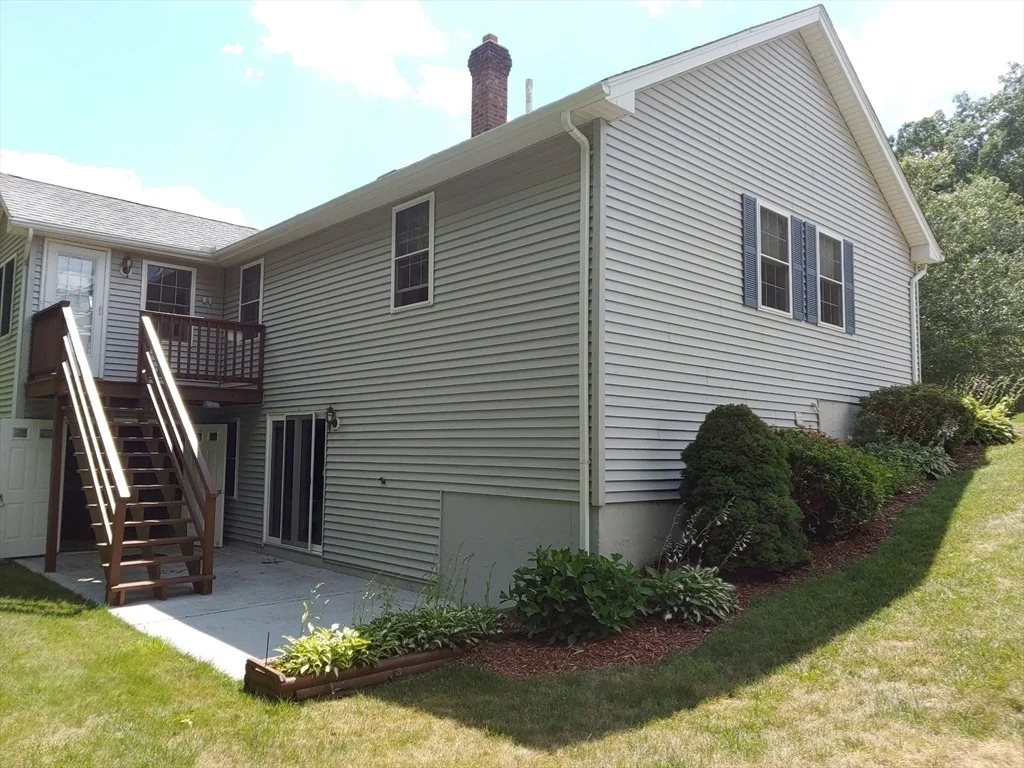 Photo of 4 Deerfield Cir