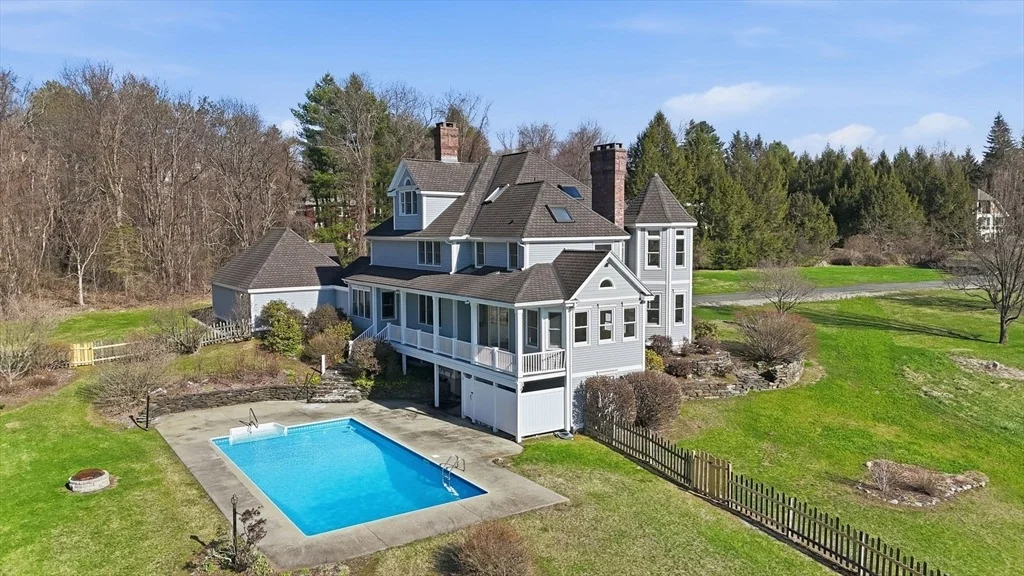 Photo of 365 Middle St