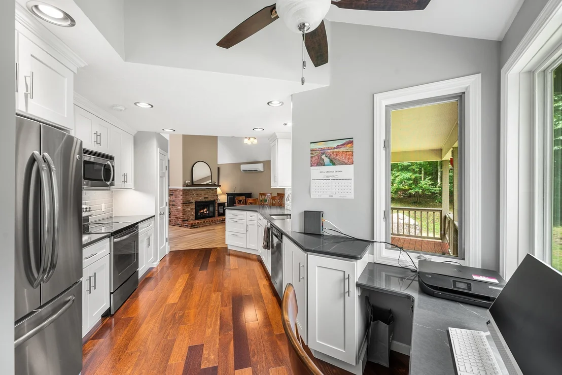 Photo of 144 Baldwin St