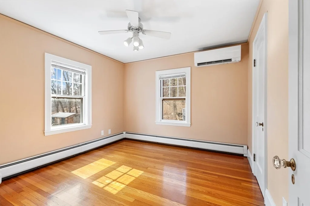 Photo of 142 Savin St