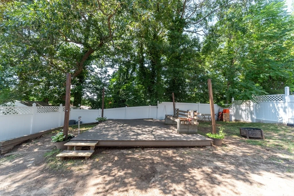 Photo of 28 Deforest St