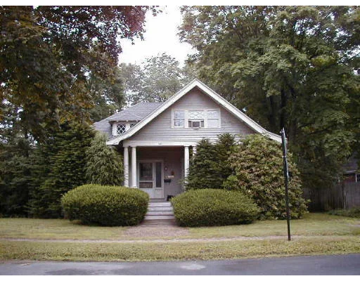 Photo of 1887 Commonwealth Ave
