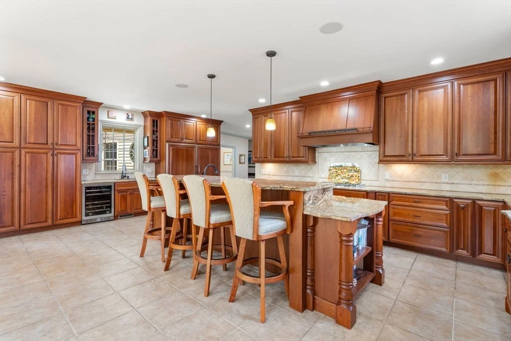 Photo of 80 Loring Road