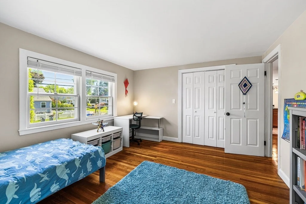 Photo of 21 Bartlett Ave