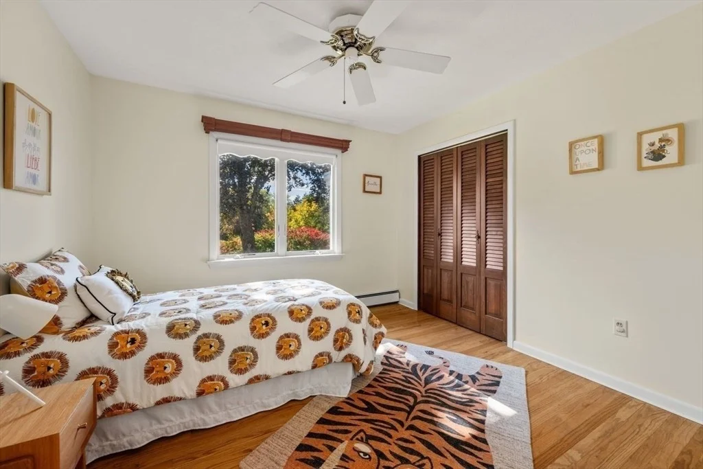 Photo of 56 Meadowview Road