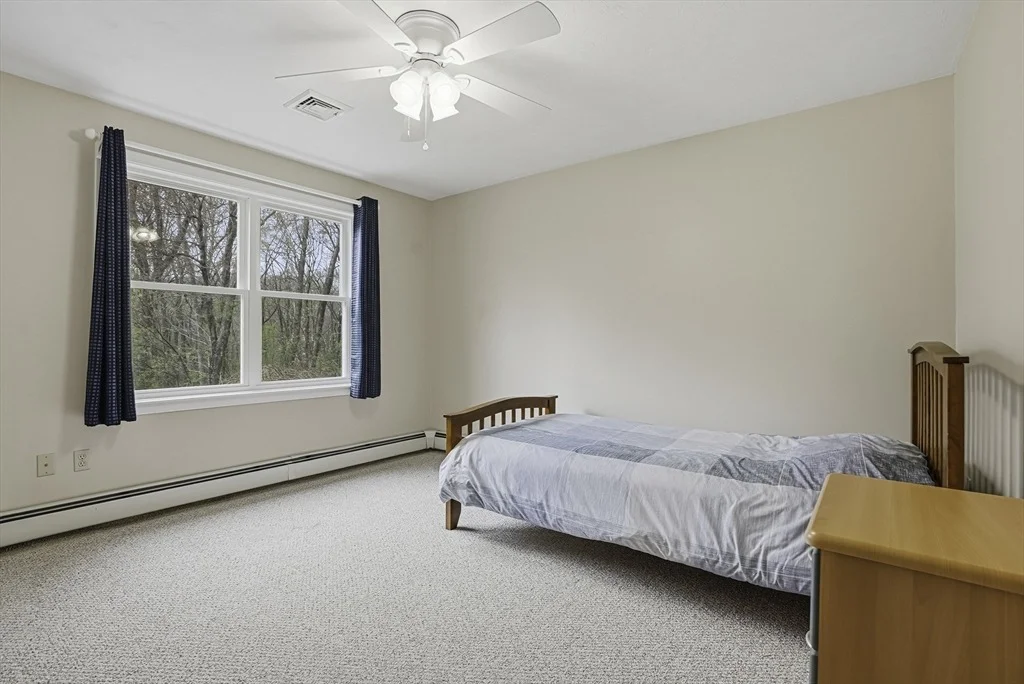 Photo of 2 Tee Jay Ln