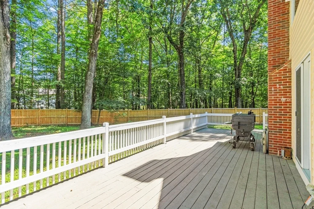 Photo of 10 Wingate Ln