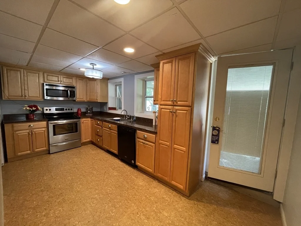 Photo of 55 Barbara Ave