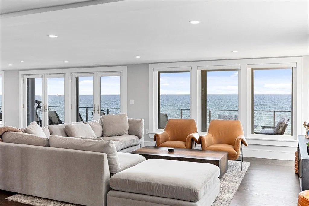 Photo of 65 Surfside Rd