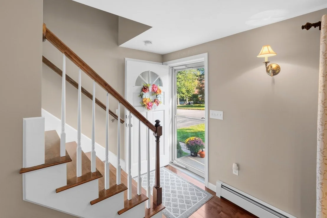 Photo of 14 Oak Cir