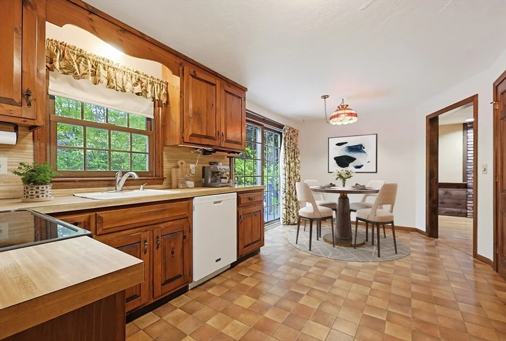 Photo of 12 Irene Cir