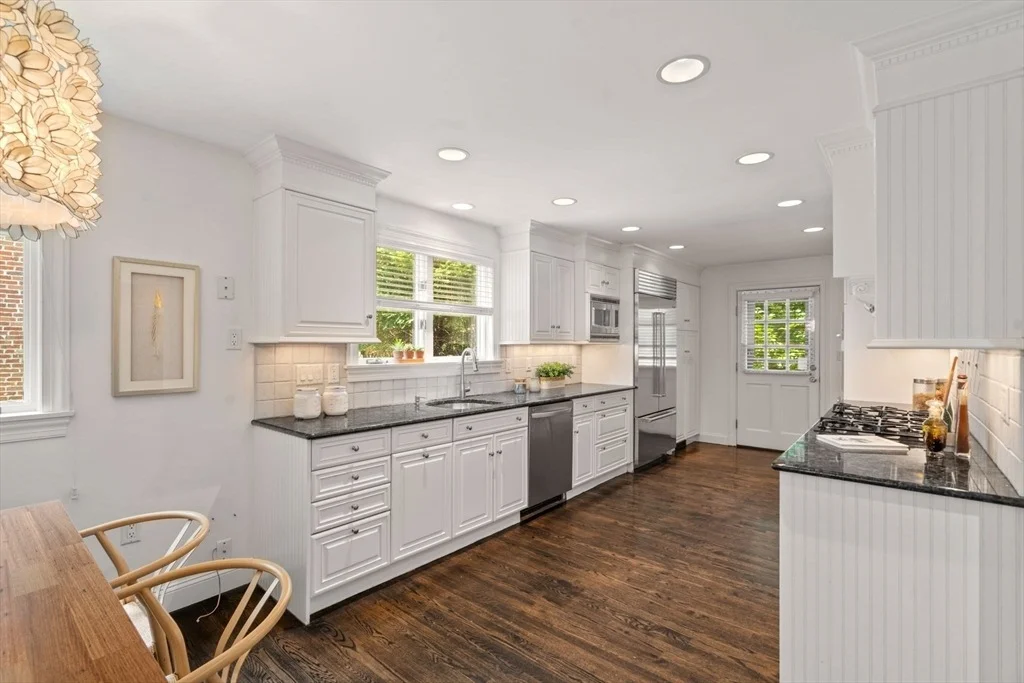 Photo of 142 Beverly Rd.