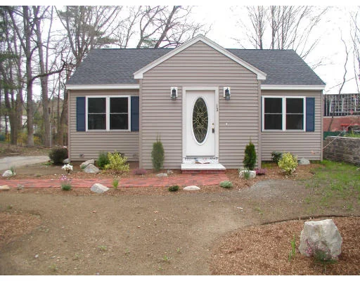 Photo of 13 Lowell Road