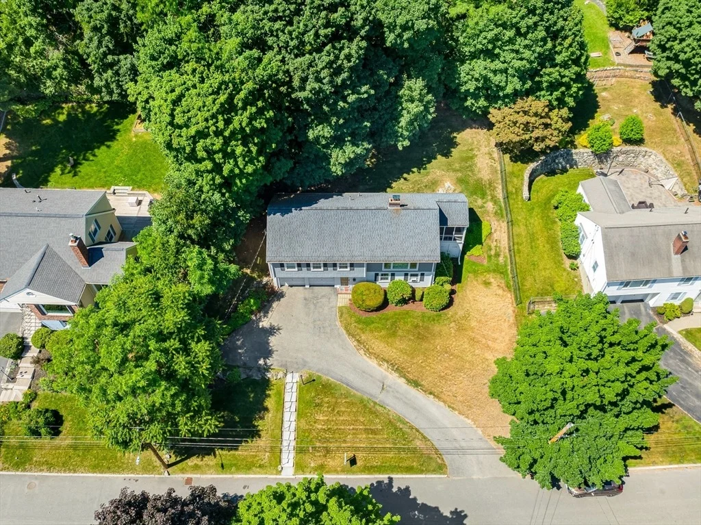 Photo of 38 Robinhood Rd