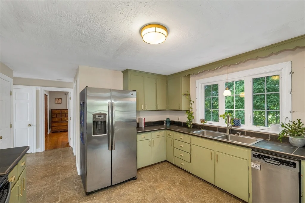 Photo of 121 Elm St