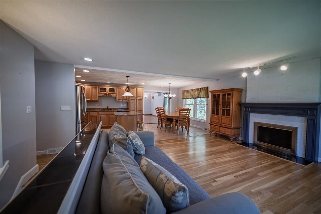 Photo of 26 John Robinson Dr