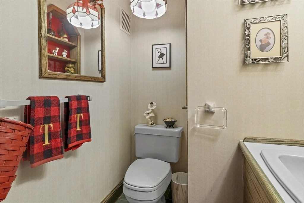 Photo of 81 Elm St