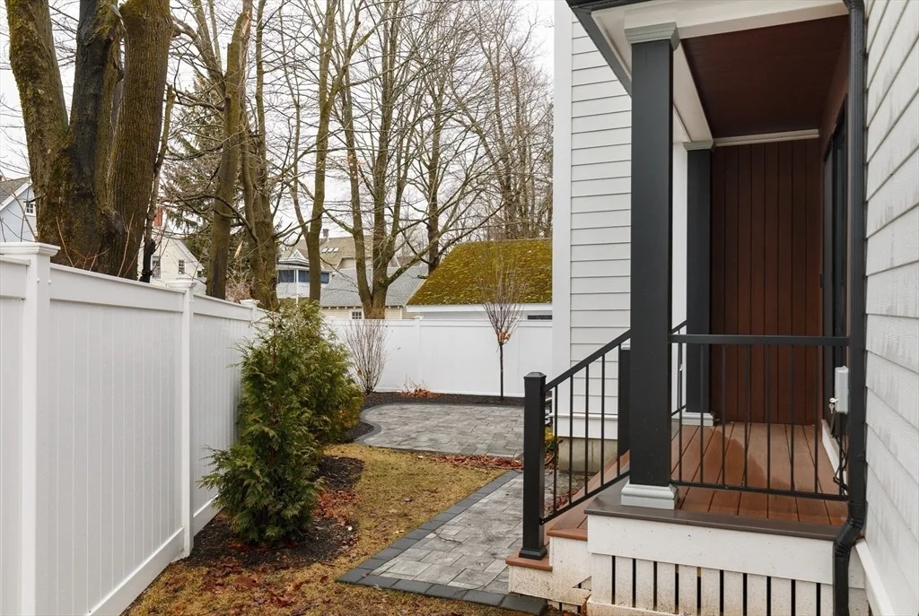 Photo of Unit 34 at 34 Lincoln St