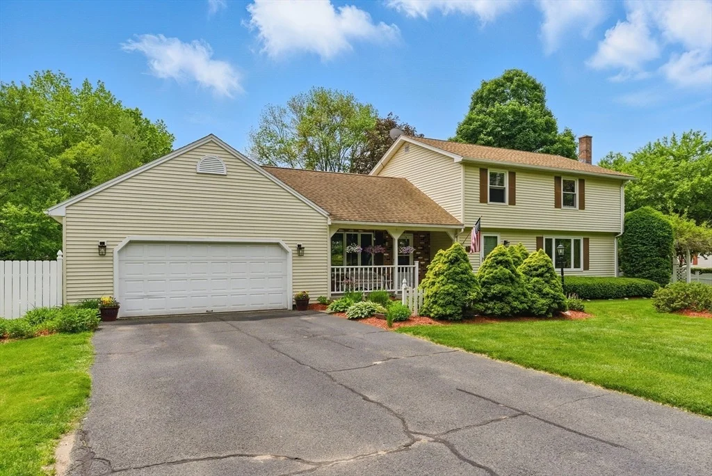 Photo of 237 Bay Road